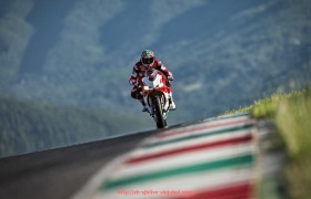 世俱杯直播-英超与意甲球员薪资对比:谁是更高薪的联赛?